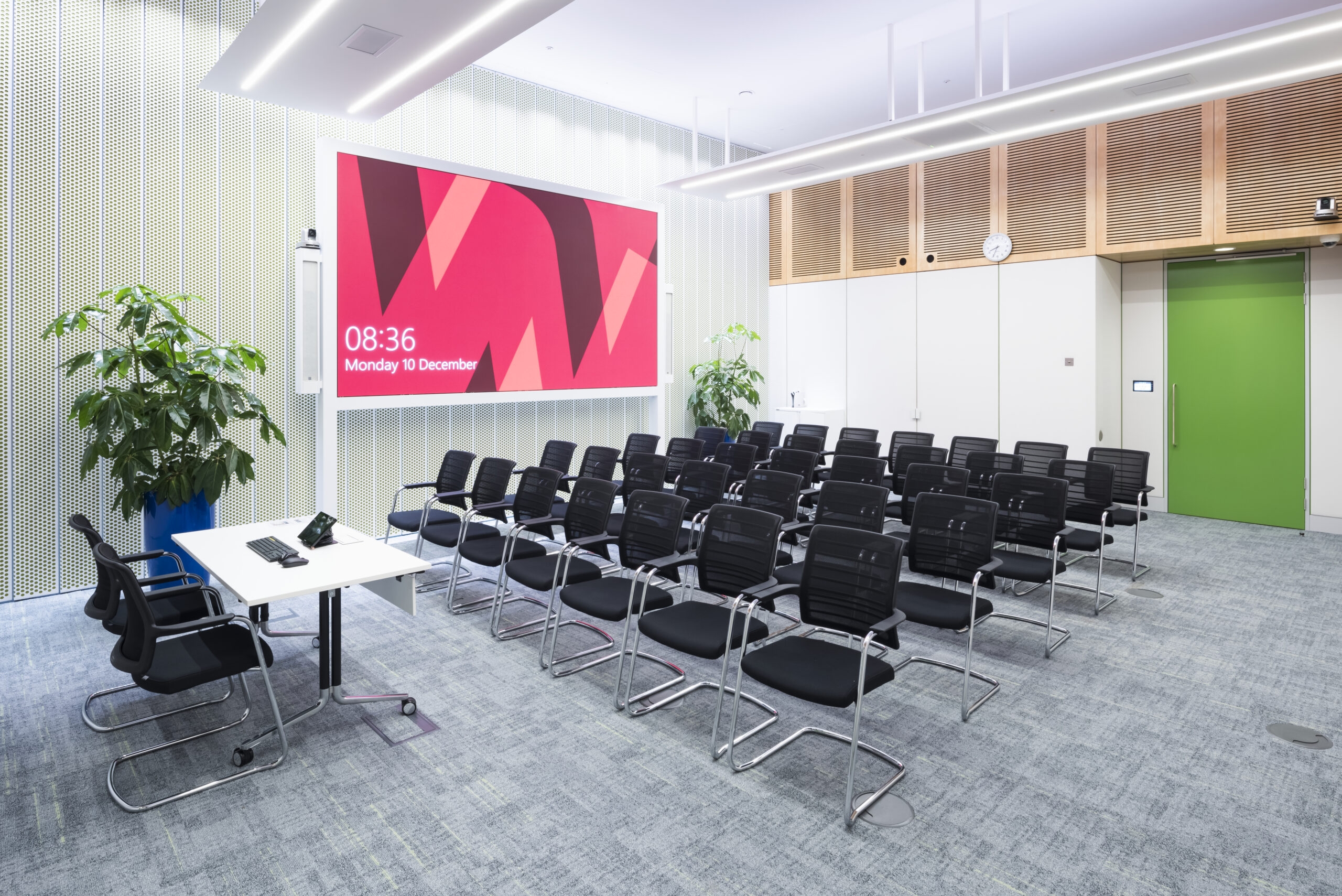 GB. London. Wellcome Trust. Wellcome Trust HQ Panel Rooms. 2018.